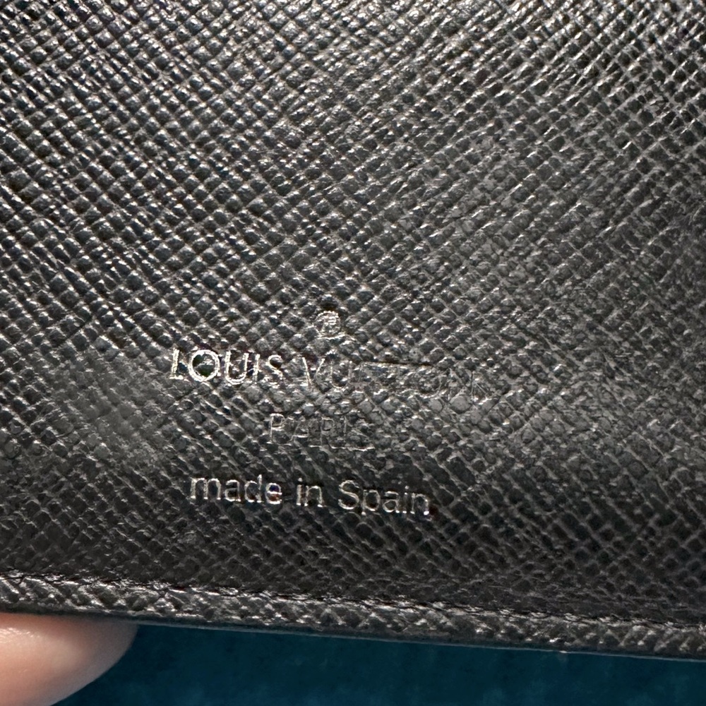 Louis Vuitton Black Leather Men’s wallet